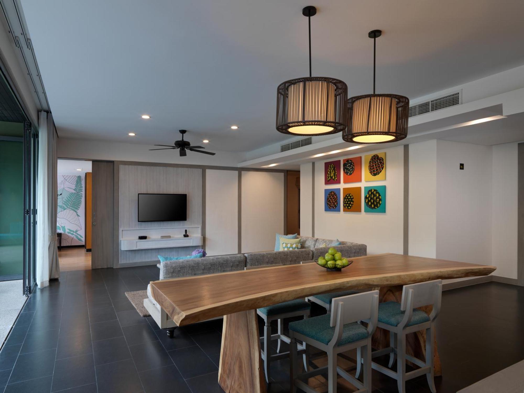 Avani Plus Mai Khao Phuket Suites Extérieur photo