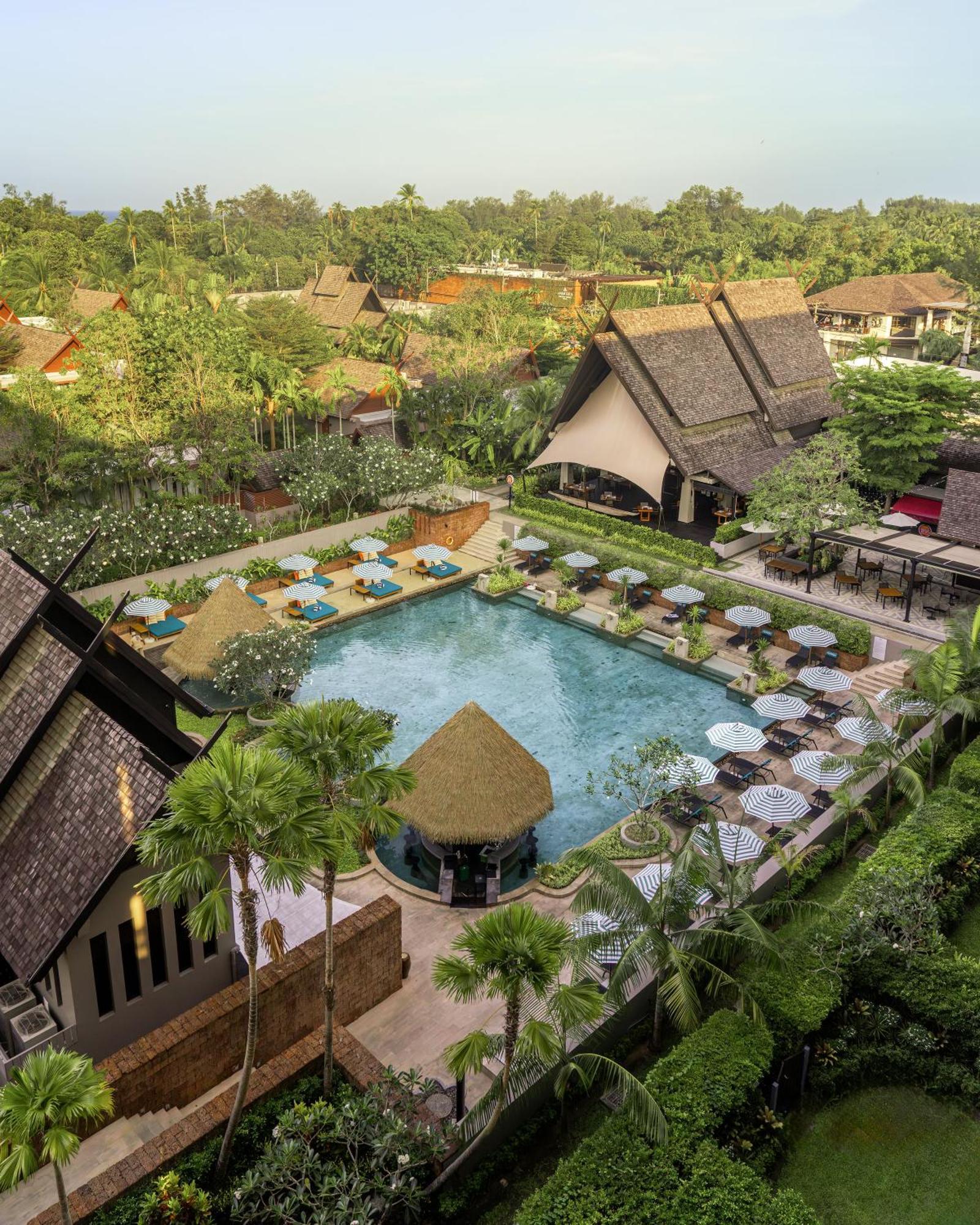 Avani Plus Mai Khao Phuket Suites Extérieur photo